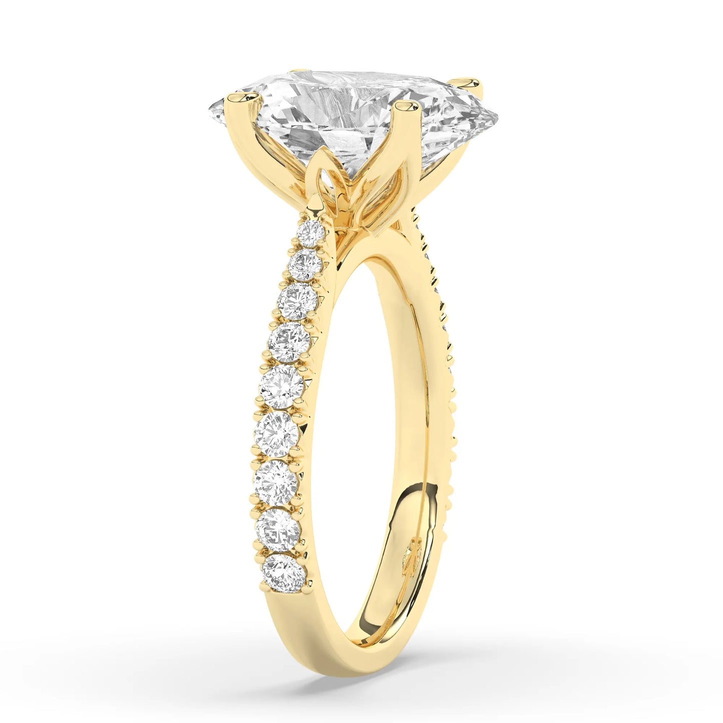 FR2976 Oval 0.50ct D VVS2 Yellow Gold