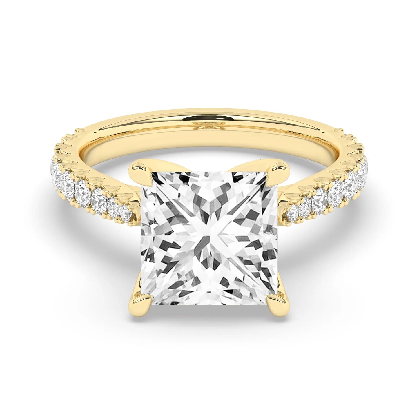 FR2976 Princess cut 0.50ct D VVS2 Yellow Gold