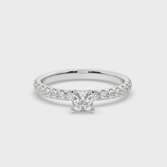 Diana - 4 Prongs Princess cut pavé Shank